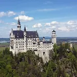 Young & Smart-apartment Inkl Koenigscard In Allgaeu Nahe Neuschwanstein * 福森